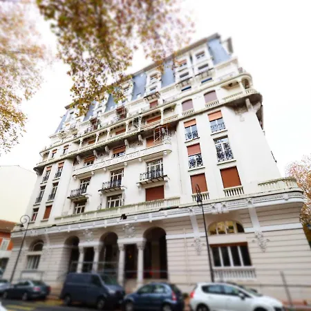 Apartamento Le Palais Des Parcs - Chic - Centre - Face Au Parc *